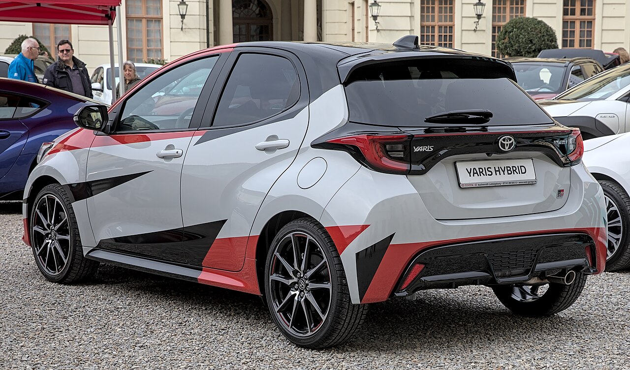 Toyota Yaris Hybrid